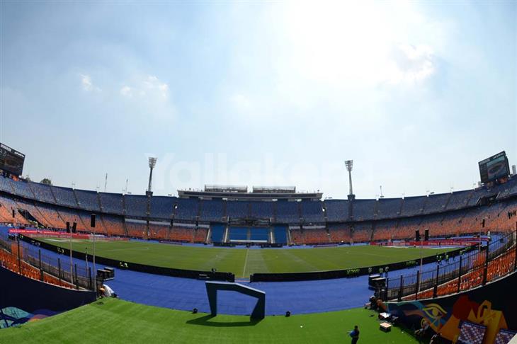 استاد القاهرة